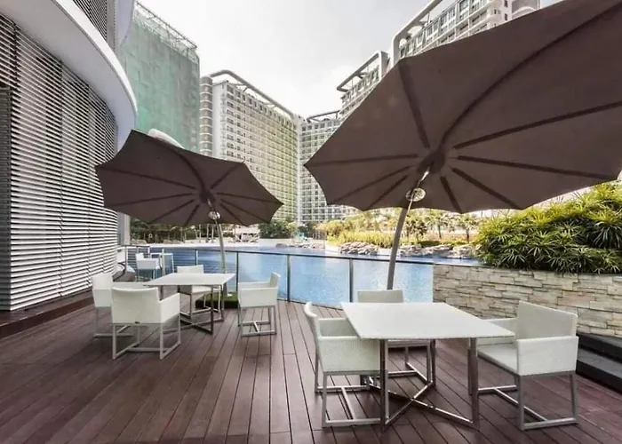 Hotel Azure Urban Staycation By Owner Only
