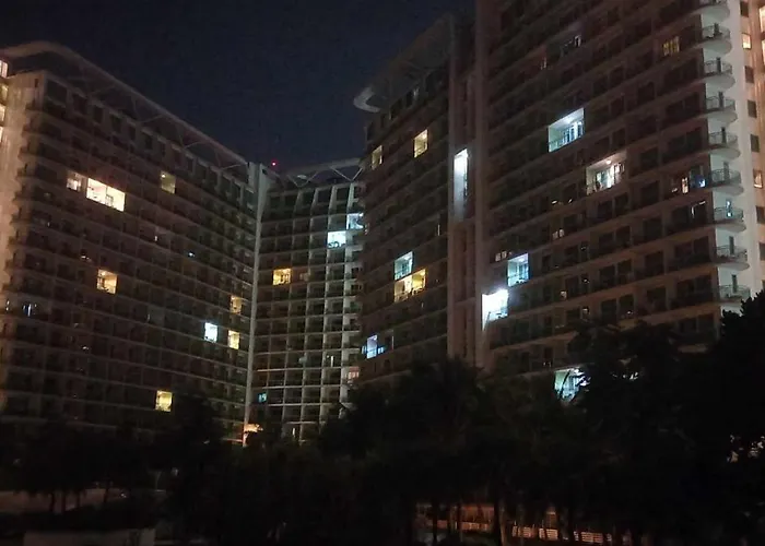 Hotel Azure Urban Staycation By Owner Only Manila