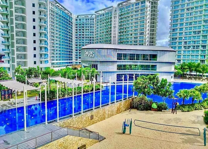 Azure Urban Staycation By Owner Only Hotel 2*